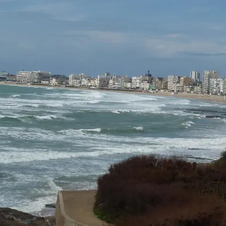 Apartment Lumineux Avec Balcon Et Parking Proche - Fr-1-92-608 *