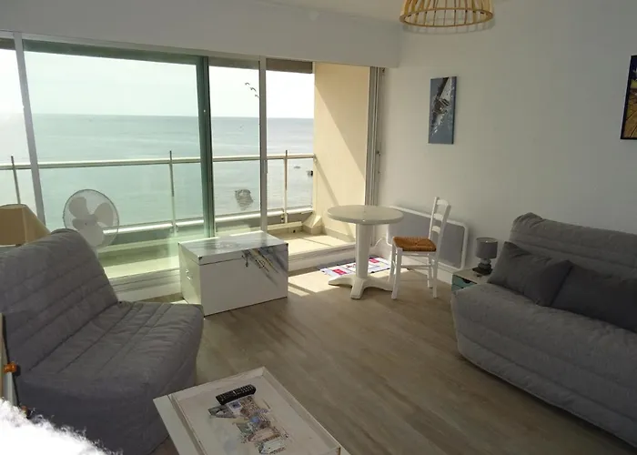 דירה Lumineux Avec Balcon Et Parking Proche - Fr-1-92-608