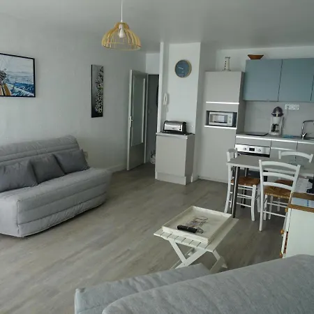 Apartamento Lumineux Avec Balcon Et Parking Proche - Fr-1-92-608 *