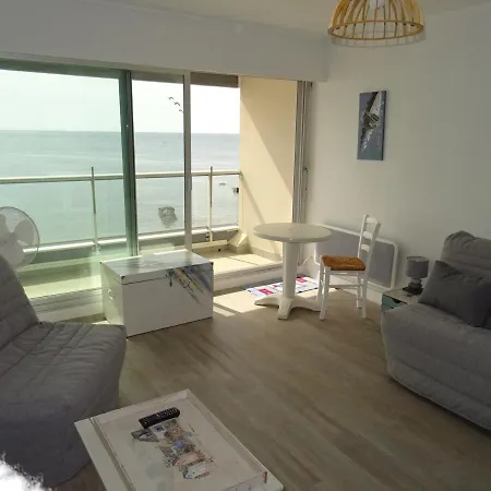 Apartamento Lumineux Avec Balcon Et Parking Proche - Fr-1-92-608