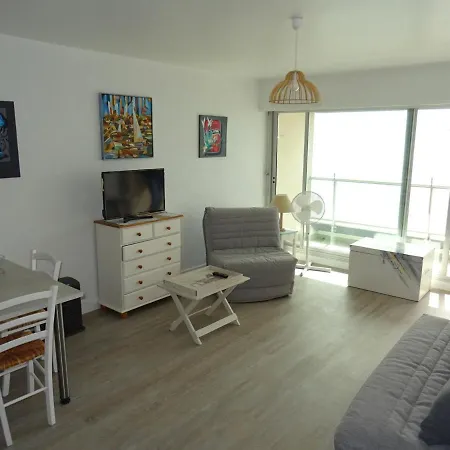 Apartamento Lumineux Avec Balcon Et Parking Proche - Fr-1-92-608 Les Sables-dʼOlonne